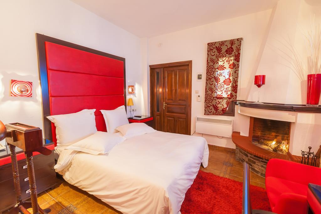 Chalet Castello Neos Panteleimonas Exterior photo